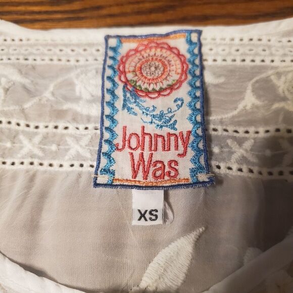 Johnny Was white rose embroidered blouse size xs - Picture 4 of 4